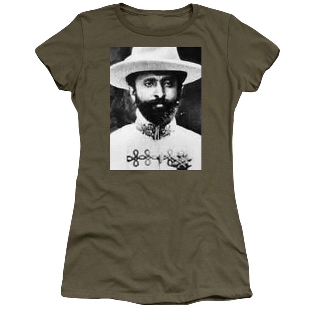 Women’s t shirt